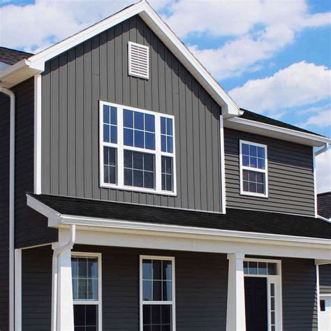Polaris Board and Batten Vertical Vinyl Siding for Homes