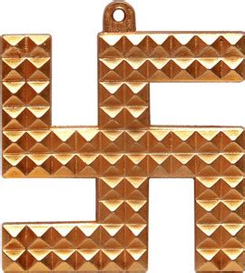 9tees Mart Vastu / Feng Shui / Astdhatu Small Swastik Pyramid ...