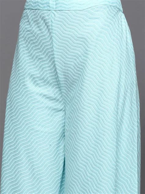 Buy Sleeveless Kurta Sets for Women Online in India | Libas