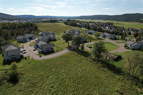 Hickory Grove Apartments