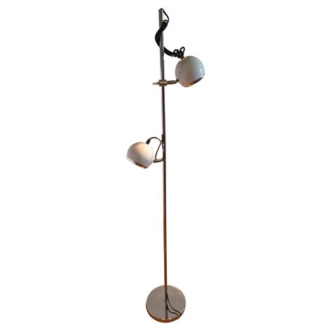Italian Mid-Century Space Age Floor Lamp 70's For Sale at 1stDibs
