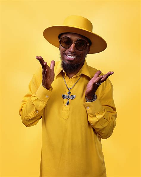 Eddie Griffin Background Background Background HD Wallpaper