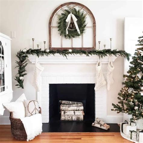 35 White Fireplace Mantel Ideas for a Stunning Focal Point