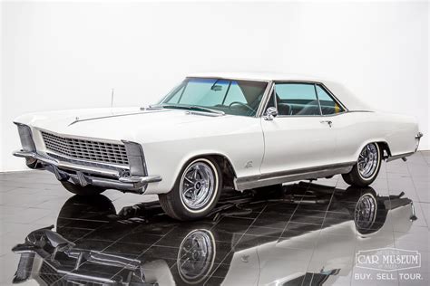 1965 Buick Riviera Classico 1965 Buick Riviera | Midwest Car Exchange
