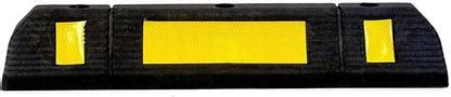 Ladwa Pack of 1 Rubberised Car Wheel Parking Stopper for Garage Floor ...