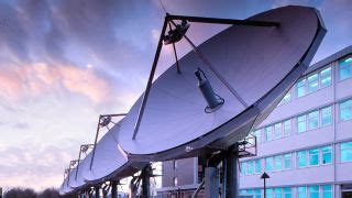 Satellite communication | Rohde & Schwarz
