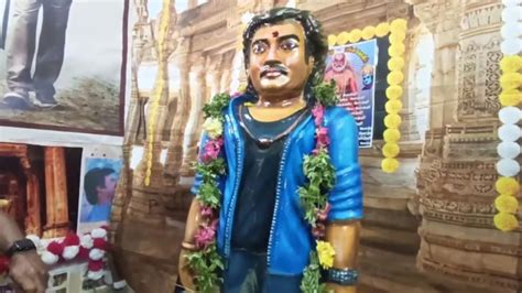 PHOTOS: Rajinikanth's Fan Builds Temple For The Thalaiva In Madurai