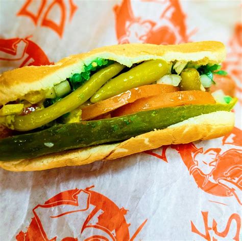 The Best Toppings for Authentic Chicago Dogs