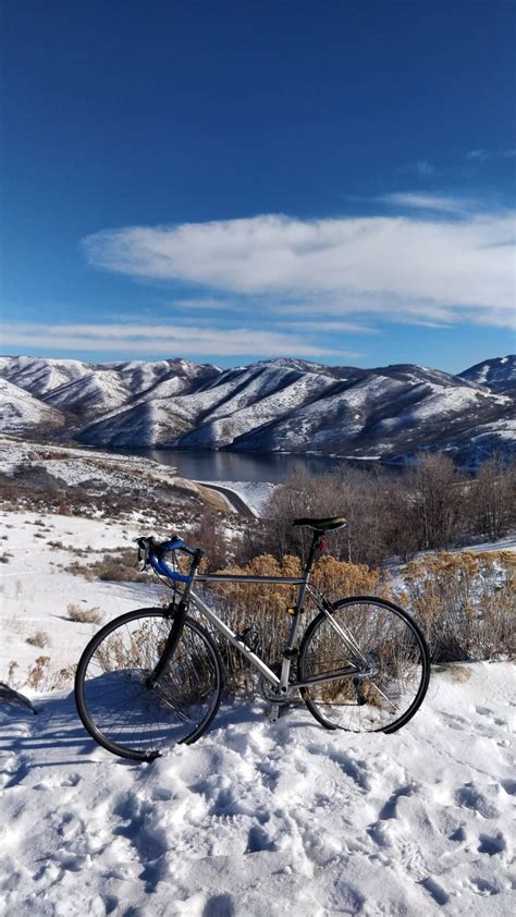 crisp morning ride to the top of emigration canyon : r/Utah