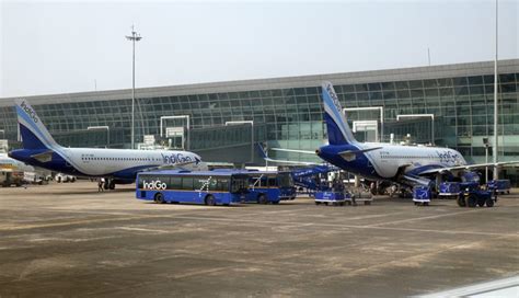 6 Most Busiest Airports of India - lifeberrys.com
