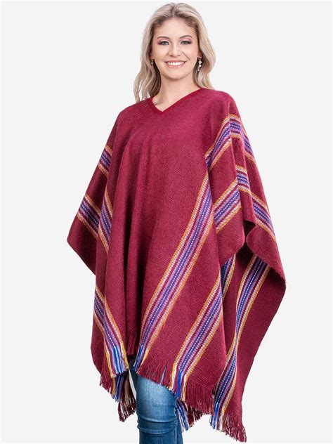 INTI ALPACA Women's Alpaca Poncho with V-Neck - Handmade Cape in ...