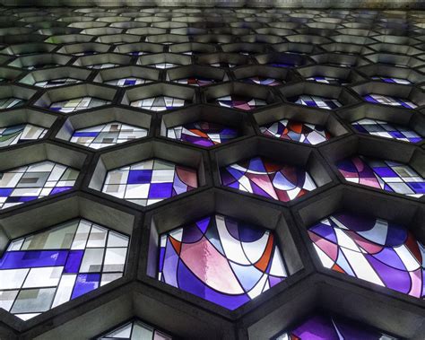 Download wallpaper 1280x1024 windows, stained glass, hexagons ...