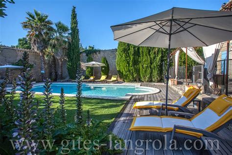 LOCATIONS VACANCES SERIGNAN MAS DE LANGROLA - Cottage Reviews & Photos ...