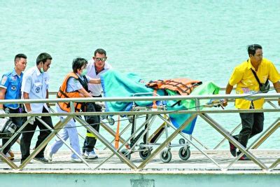 泰国普吉发生翻船事故 16名中国游客确认遇难