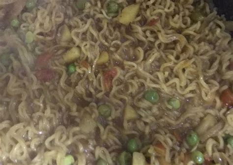 Veg masala maggi Recipe by Kanika Gera - Cookpad
