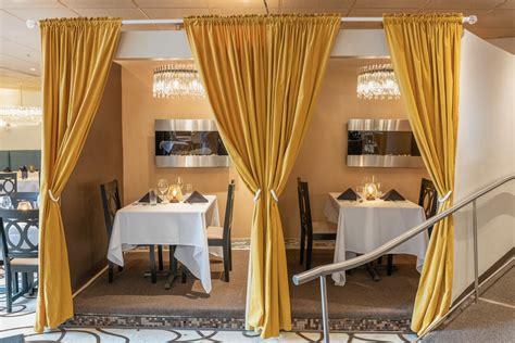 Table No. 2 restaurant to reopen in Greektown | Crain's Detroit Business