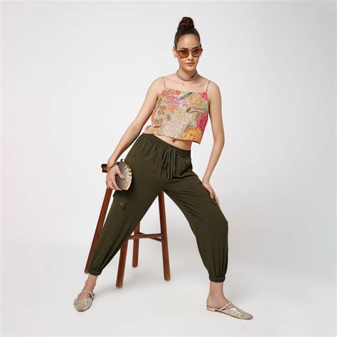 Buy Crop Tops for Women Online in India | LELA By Varija