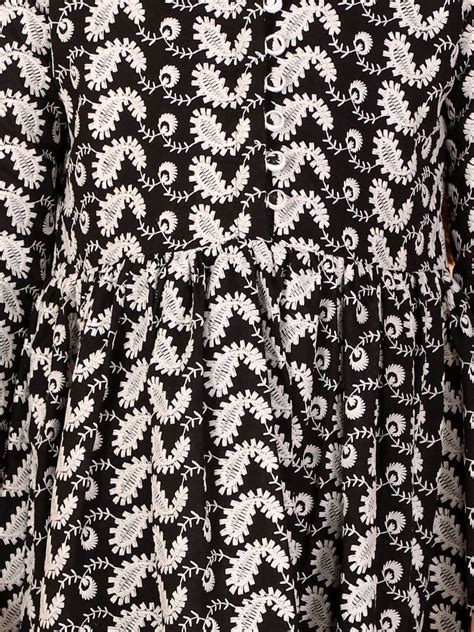 Girls Cotton Chikankari Kurta in Black | VASTRAMAY – vastramay