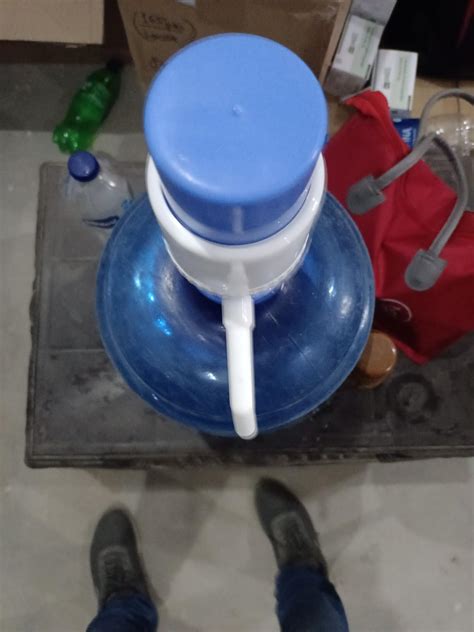 Black Olive Hand Press Manual Water Pump for 20 & 25 Litter Bottled ...