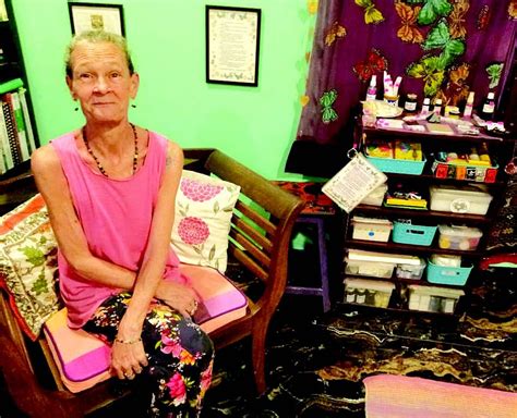 Lorien Cooper harnesses ‘flower power’ to heal people from inside out