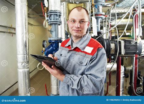 Heating Engineer 的图像结果