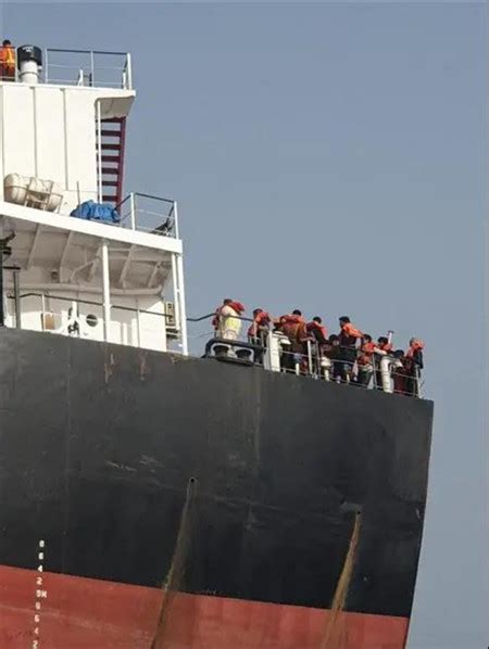 一货船在日本附近沉没！船上有中国和缅甸船员，已找到14人，仍有8人失踪_船只_海上_保安厅