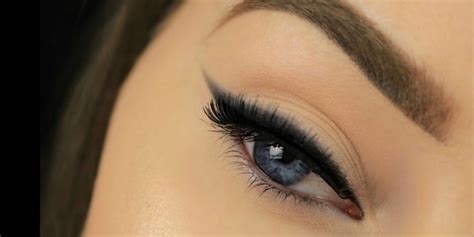 Let the eyes do the talking! – Praush