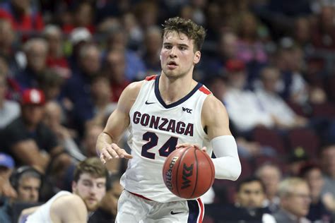 Gonzaga Basketball / 2019 20 Men S Basketball Roster Gonzaga University ...