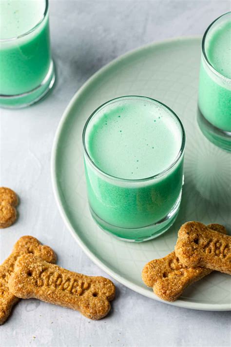 Scooby Snack Shot - Another Cocktail Blog