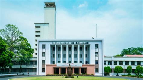 IIT Kharagpur YIP 2025–26: Applications Open For Young Innovators ...