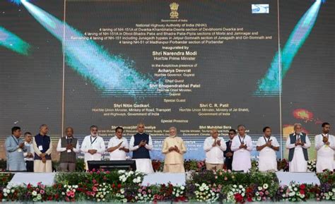 PM Modi lays foundation stone and inaugurates various development ...