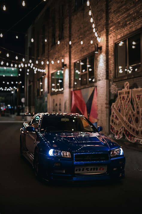 R34 Photos, Download The BEST Free R34 Stock Photos & HD Images