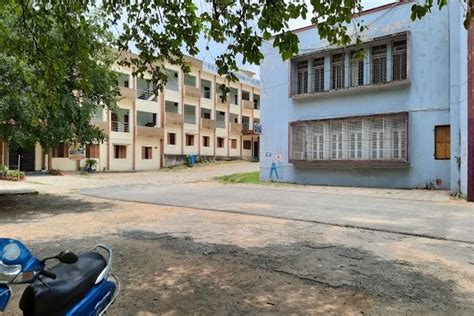 Jamshedpur Co-Operative College Chaibasa Campus: Photos, Virtual Tour