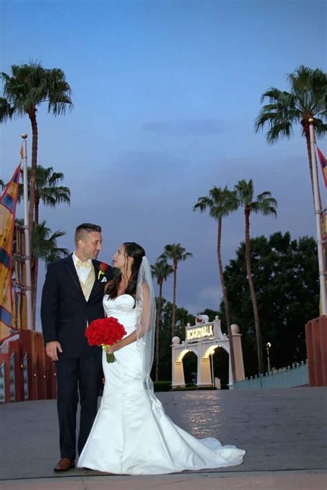 Orlando Wedding | The Swan Wedding of Dyamond and John - Just Marry!