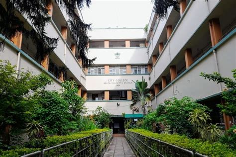 Prafulla Chandra College Kolkata for Evening Commerce Studies Review by ...