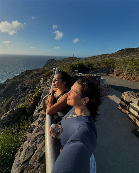 Jazmín Margalef🇺🇾 | It’s so beautiful when you stop and think of the earth that we walk on. The ...