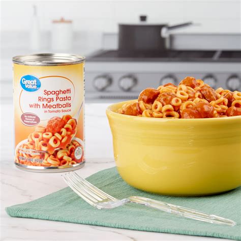 Great Value Spaghetti Rings Pasta with Meatballs in Tomato Sauce, 15 oz