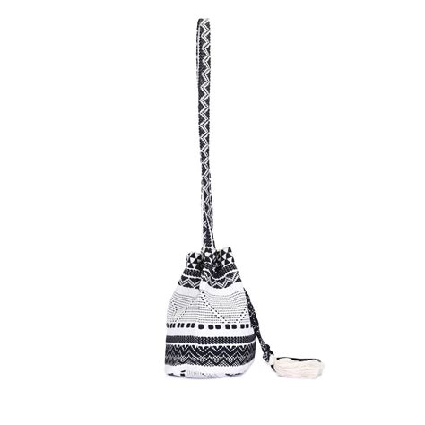 Individual Design- Shop Raelynn Bucket Bag Online