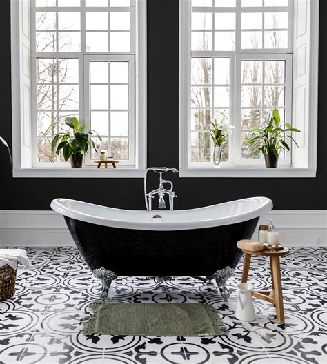 Black And White Tile Floor Bathroom Ideas | Floor Roma