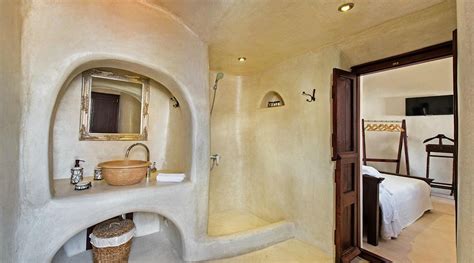AZALEA HOUSES (Oia, Santorini) - Villa Reviews, Photos, Rate Comparison ...