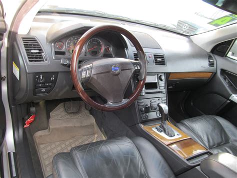 2004 Volvo XC90 - Interior Pictures - CarGurus