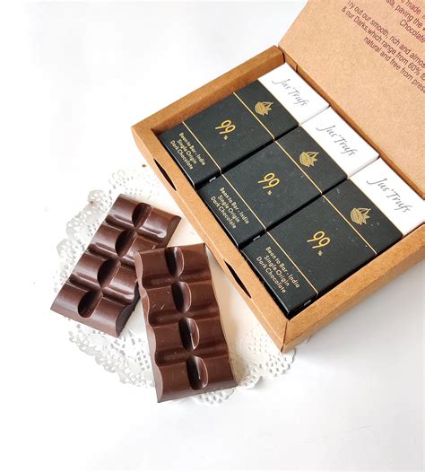 Jus' Trufs Artisanal 99% Dark Chocolate, 2 X 80 g : Amazon.in: Grocery ...