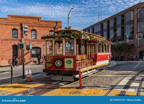 San Francisco Powell and Hyde Cable Car Editorial Image - Image of ...