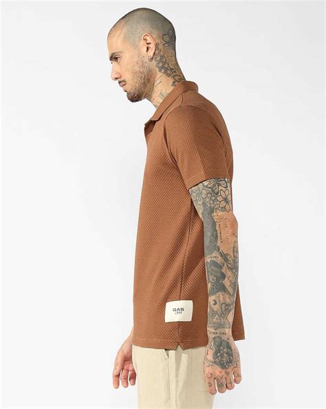 Men's V-Neck Polo T-Shirt with Texture & Contrast Collar