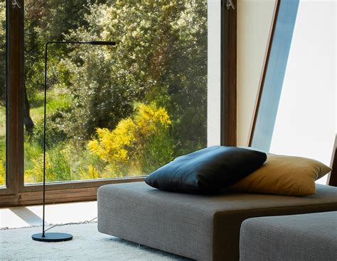 Lumina Flo Floor lamp, matt white | Finnish Design Shop UK