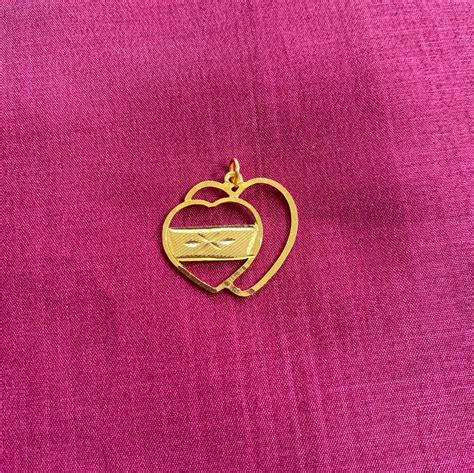 Love Locket - Gold Designed Heart Shaped Daily Wear Pendent for Girls ...