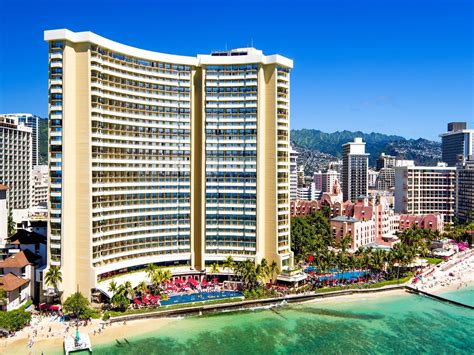 Honolulu Beach Resorts | Sheraton Waikiki Hotel