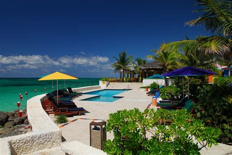 COMPASS POINT BEACH RESORT (Bahamas/Nassau) - Hotel Reviews & Photos ...