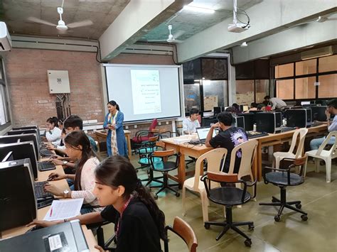 Sardar Patel Quiz Competition GUNI