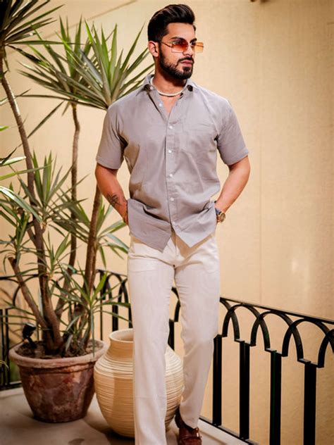 Timeless Style: Men's Plain Shirts – Tagged "Plain Shirt" – The Foomer